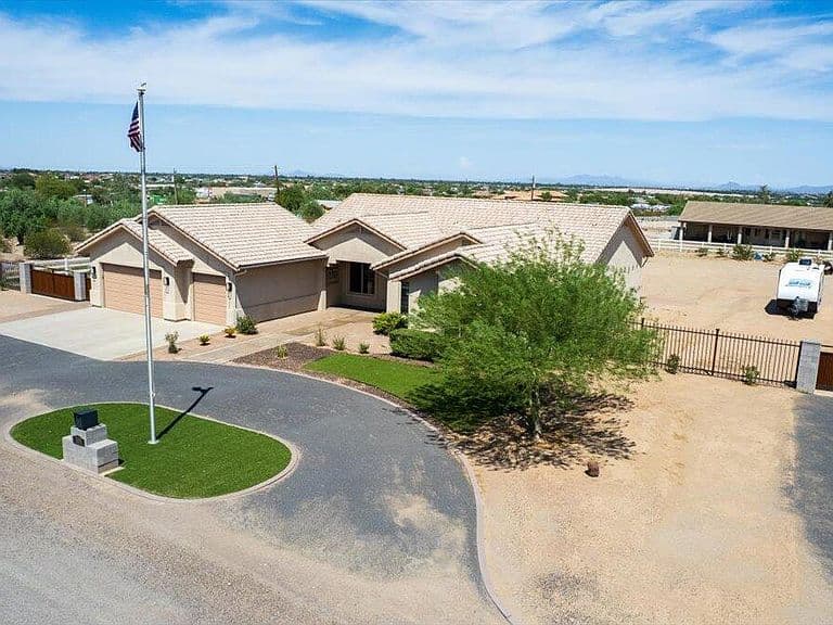 7106 W HOMBRE Road photo 3