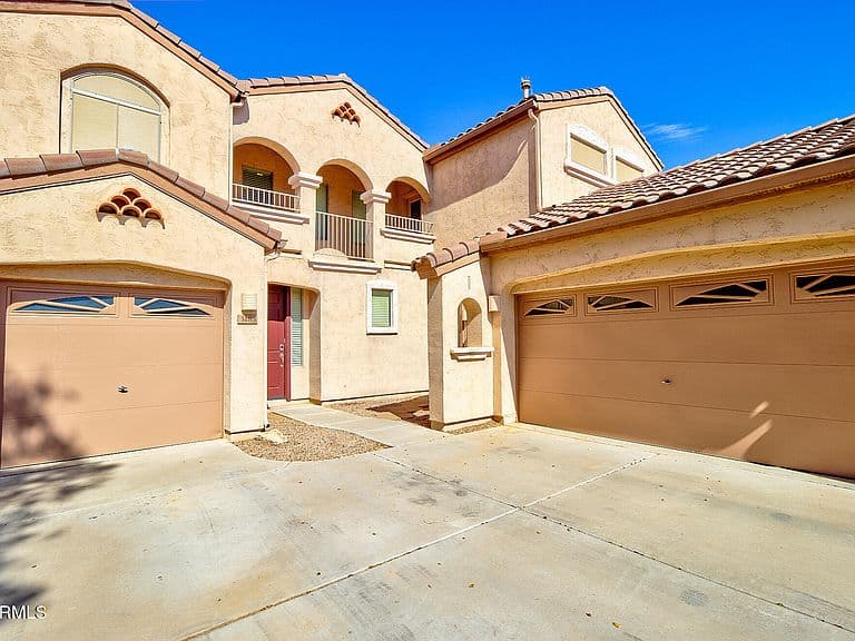 3183 N DESERT HORIZONS Lane photo 3