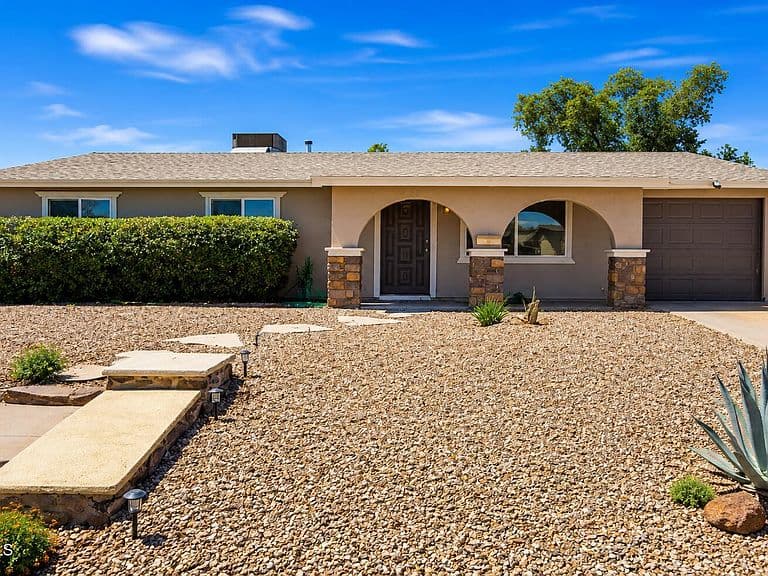 3941 E EMILE ZOLA Avenue photo 1