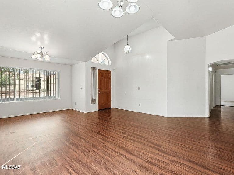 931 W Antelope Creek Way photo 4
