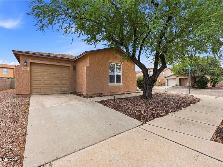 7083 S Gull Ln photo 1