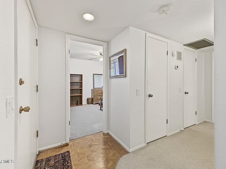 13359 W DESERT GLEN Drive photo 4