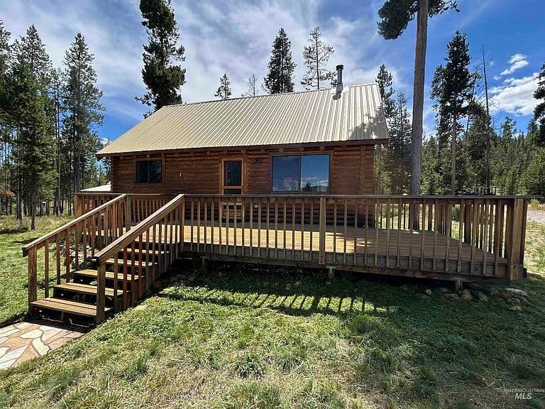 35 Sawtooth Way photo 1