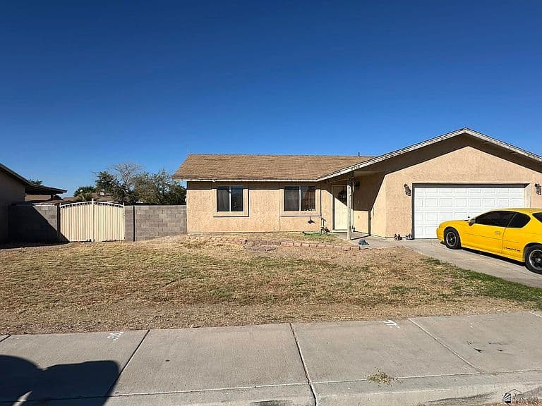 8868 E 39th Pl photo 1
