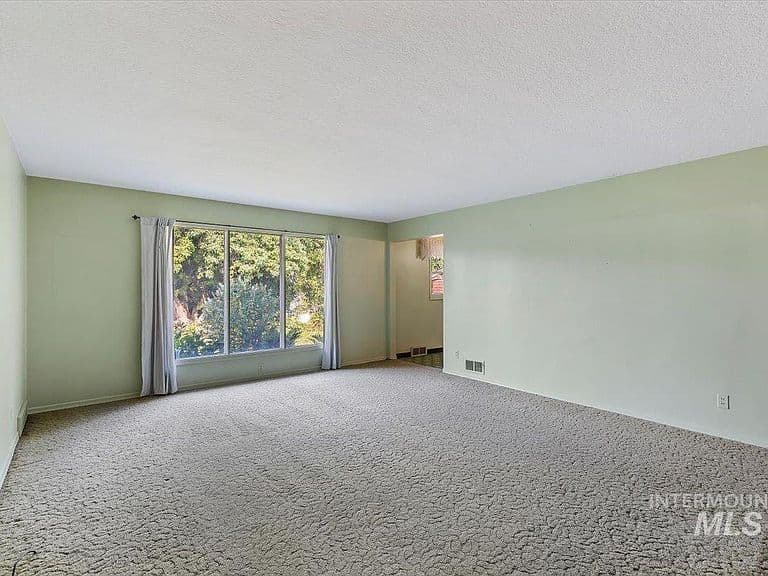 3215 W Camrose Ln photo 4