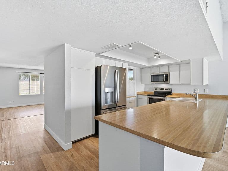 12118 S KI Road photo 2