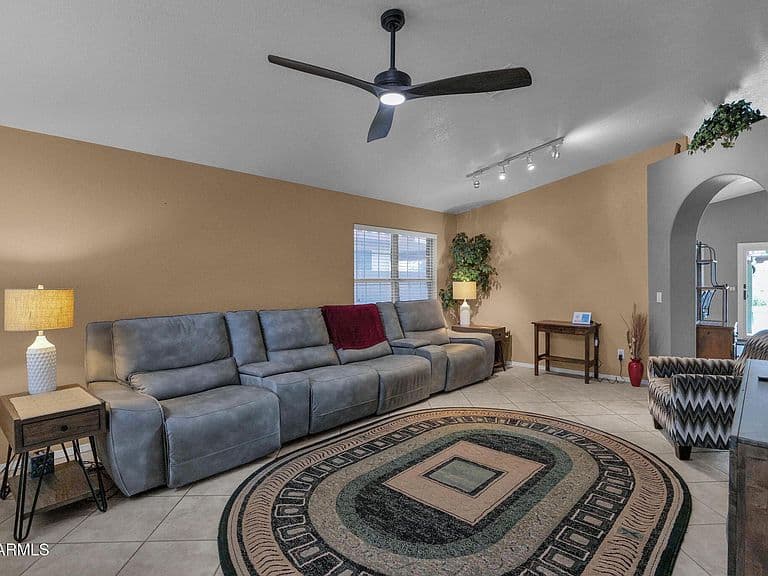 12705 W Virginia Ave photo 5