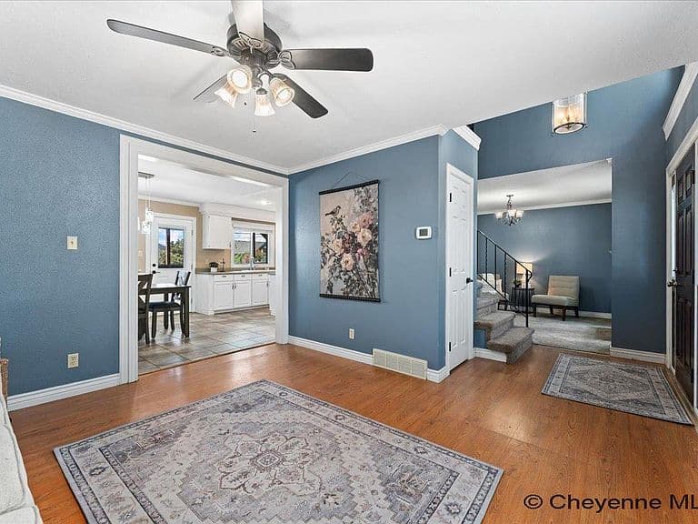 6828 Bomar Dr photo 5