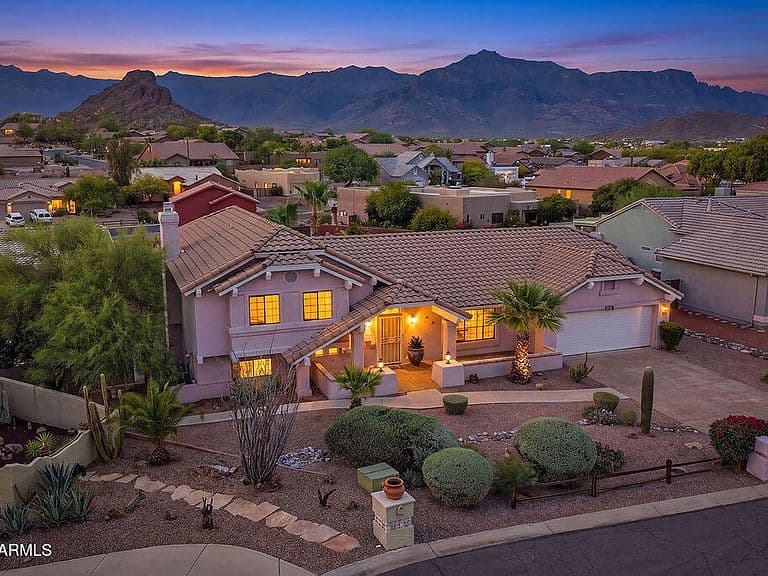 6653 S SINAGUA Court photo 1
