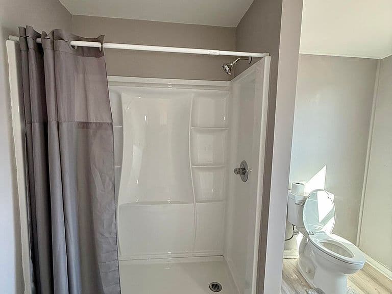 121 W ESTRELLA Avenue photo 5
