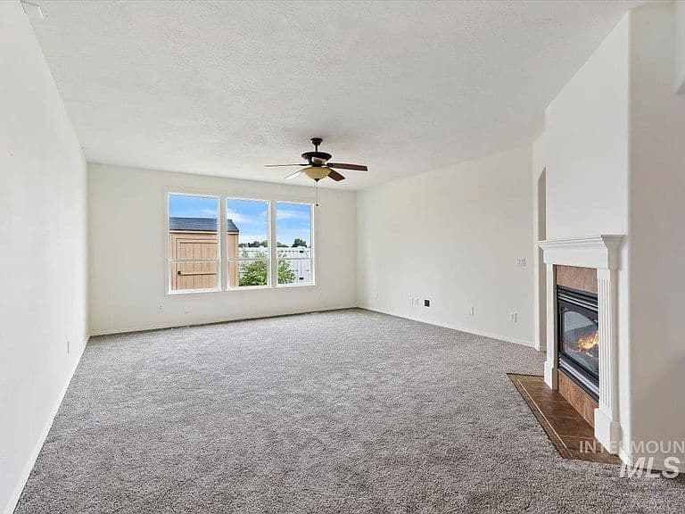 4000 E Chesapeake Dr photo 5