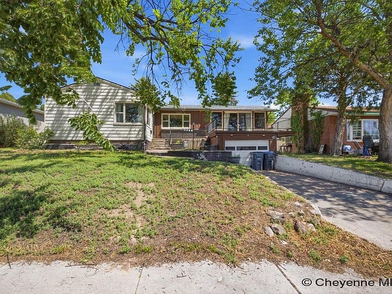 2968 Kelley Dr photo 2