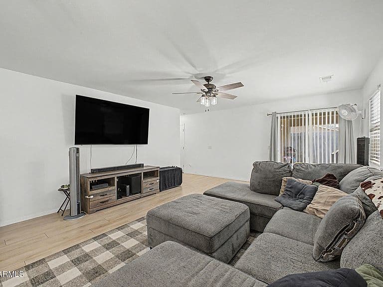 1859 W STAGECOACH Street photo 4