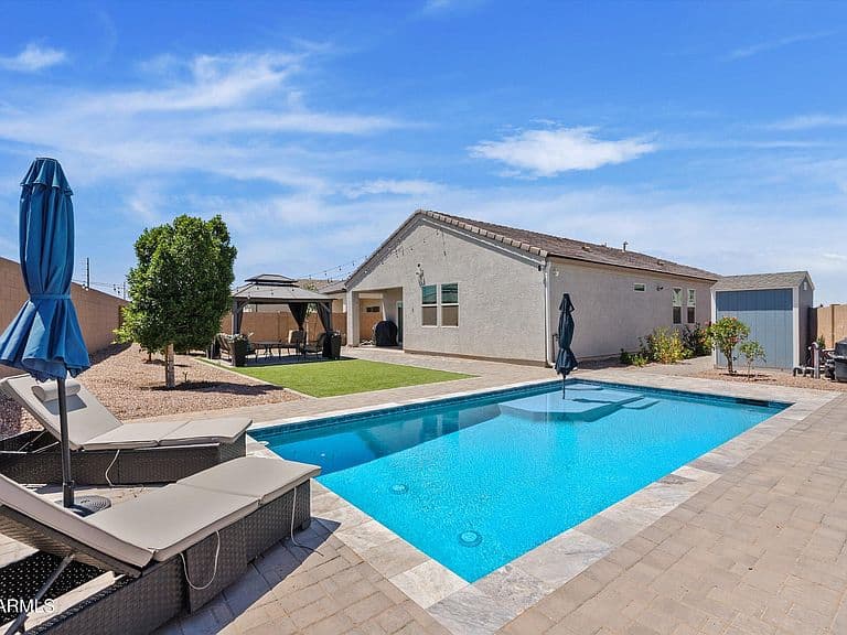 28567 N ONYX Road photo 1