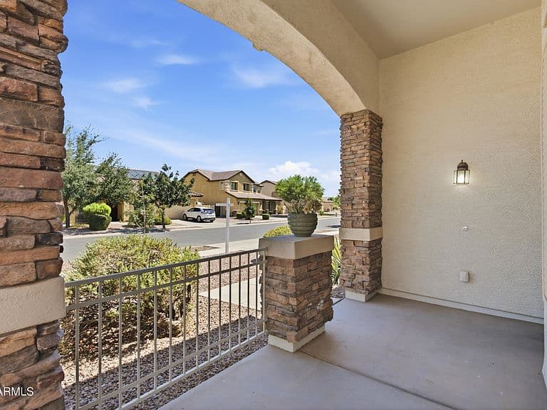 3257 E TONTO Court photo 3