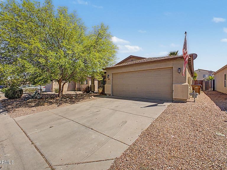 1085 E DESERT ROSE Trail photo 4