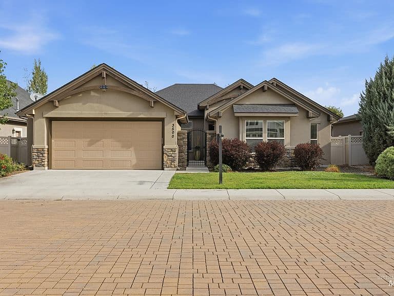 3500 W Lesina St photo 1
