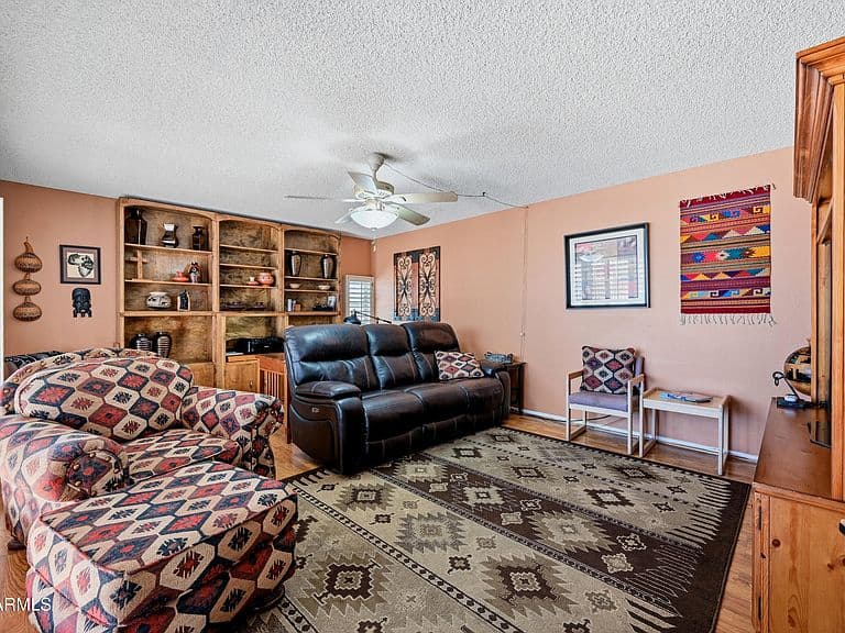 9701 W BRIARWOOD Circle N photo 4