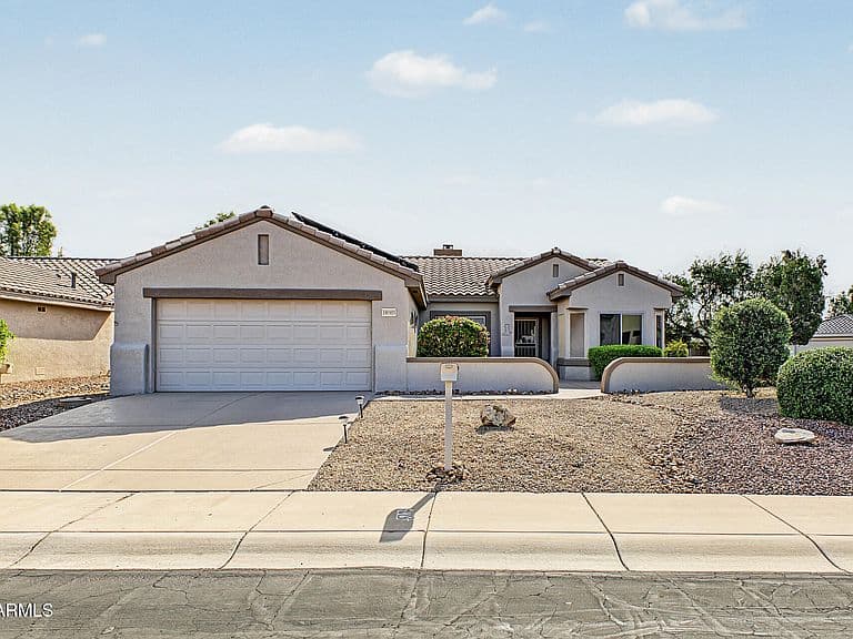 18505 N VILLA BELLA Drive photo 1