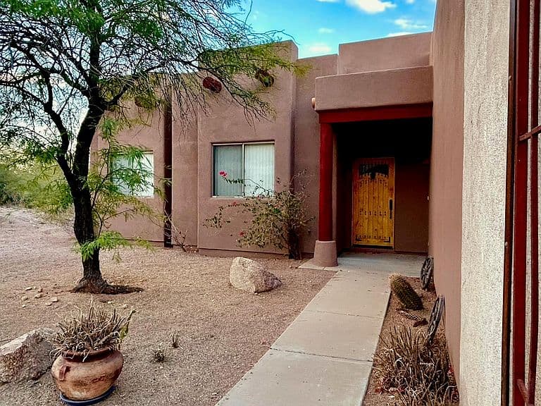 1437 W Saddle Butte Street photo 2