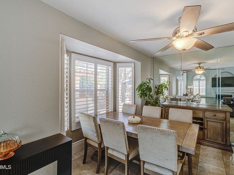 834 S CANCUN Drive photo 3