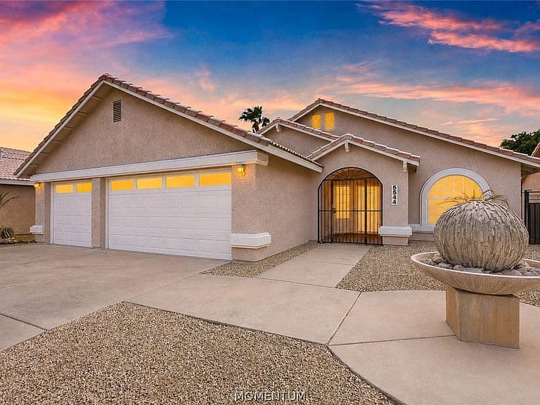 5544 S Club House Dr photo 1
