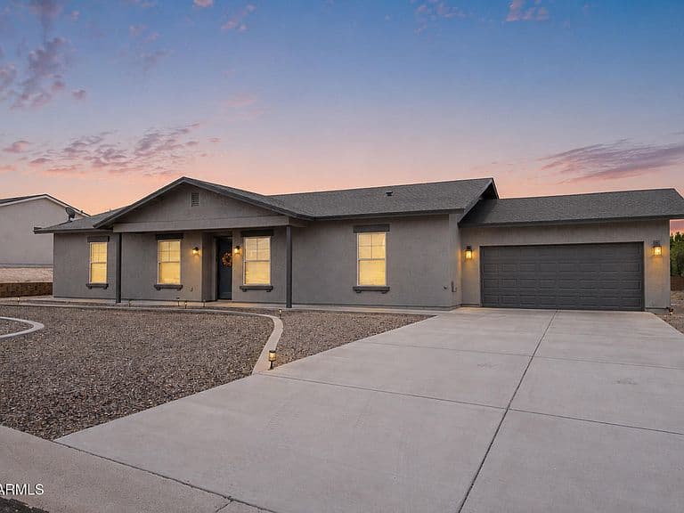 3707 E PRESERVE Drive photo 3