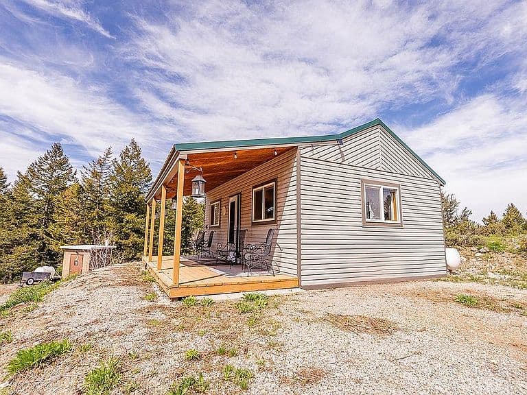 1831 Donnas Way photo 4