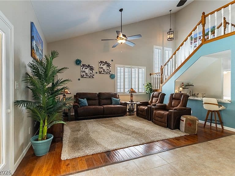 2813 High View Dr photo 4