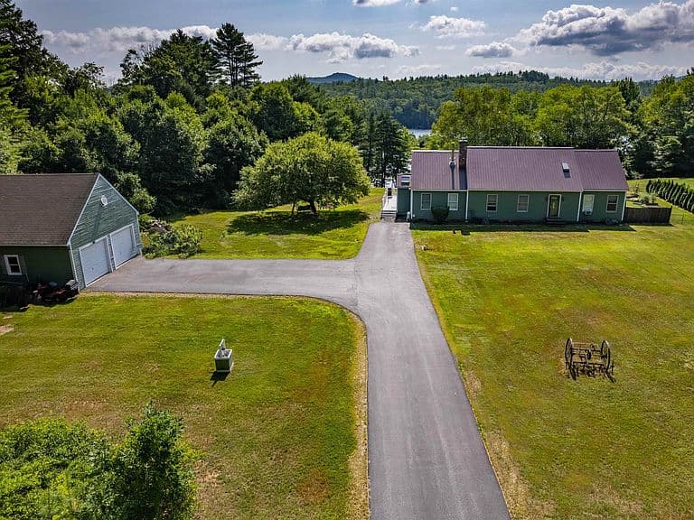 4373 River Road photo 4