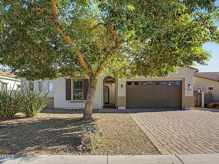 1559 W SEA FOG Drive photo 2