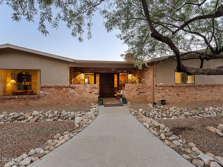 4941 N Avenida De La Colina photo 1
