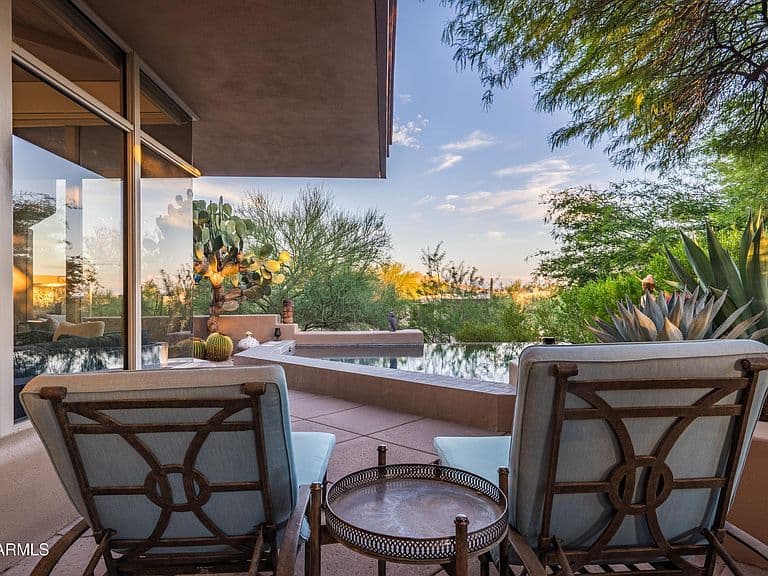 10734 E TAMARISK Way photo 2