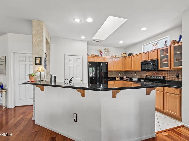 16306 W KEY ESTRELLA Drive photo 2