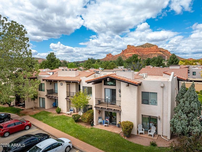 65 VERDE VALLEY SCHOOL Road #D8 photo 2