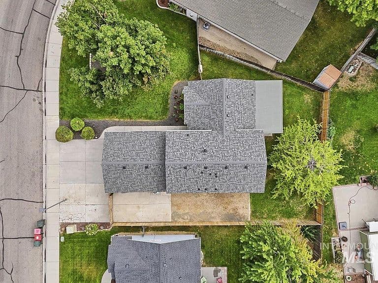 153 W Chrisfield Dr photo 4
