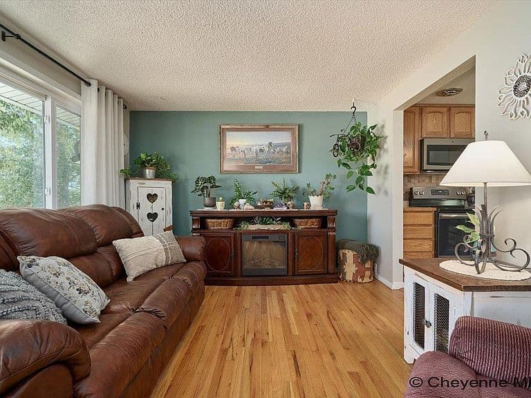 4912 Nimmo Dr photo 3