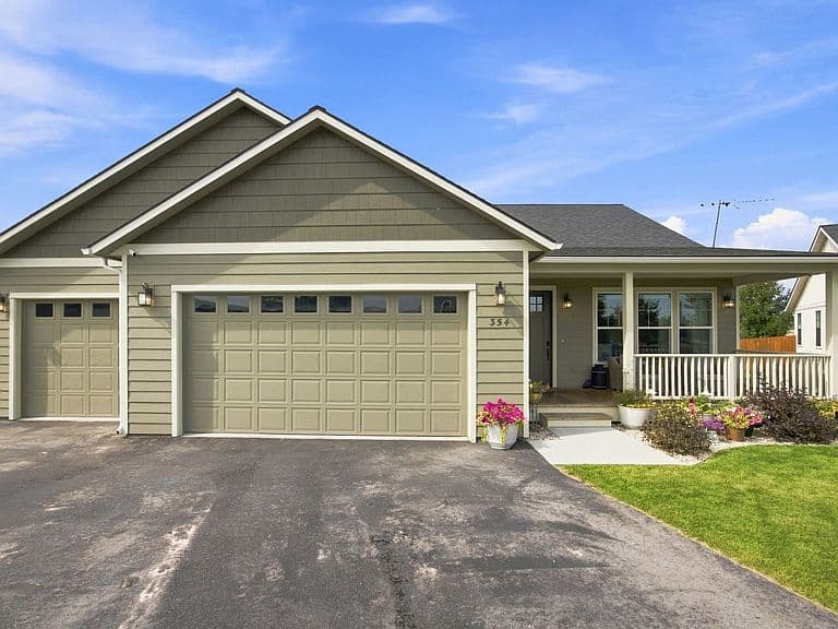 354 Destiny Dr photo 1
