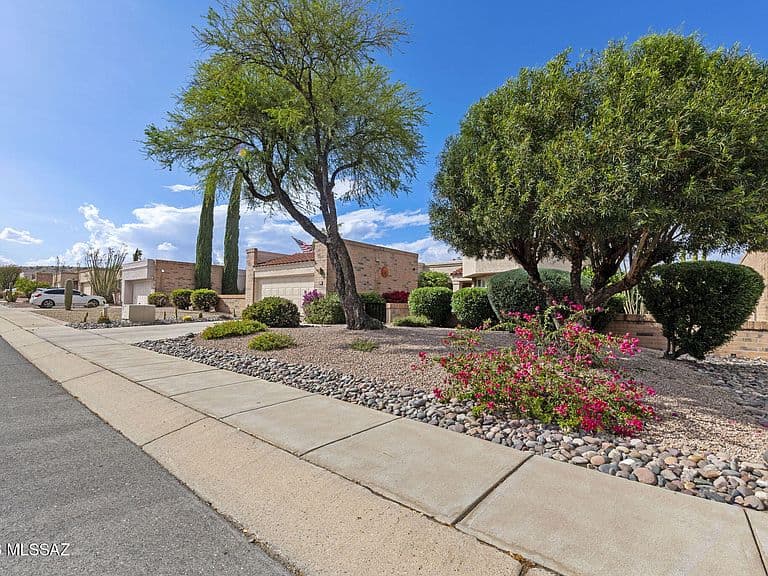940 W Rio Magdalena photo 5