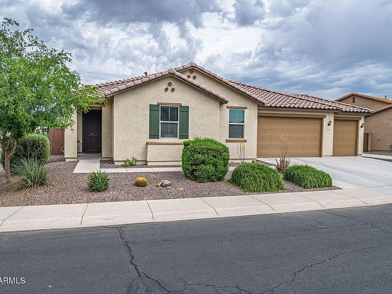 40614 W HOPPER Drive photo 2