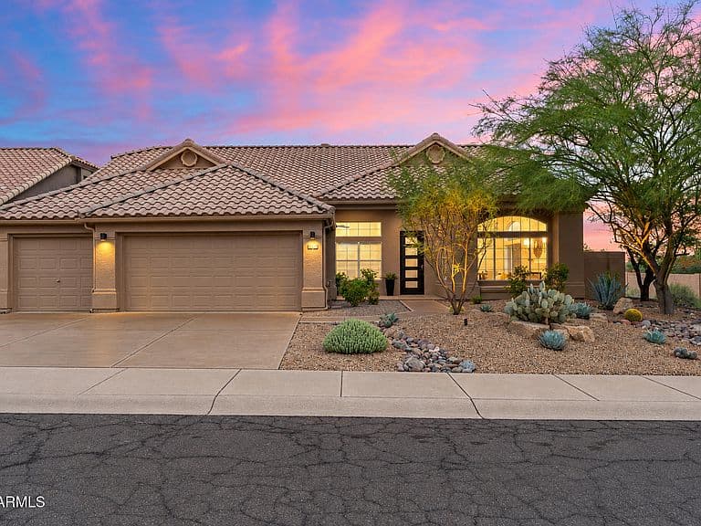 11149 E WHITE FEATHER Lane photo 1