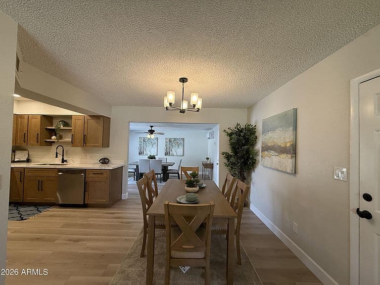 7415 W CHERYL Drive photo 3