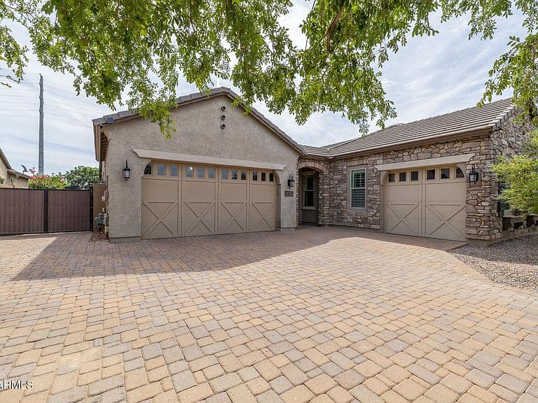 21743 S 223RD Place photo 1