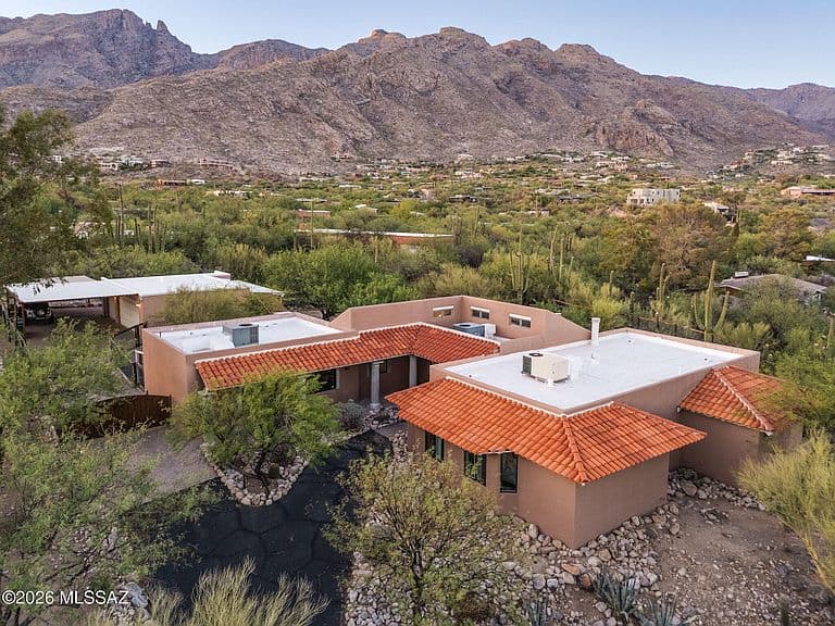 4311 E Placita Panuco photo 1