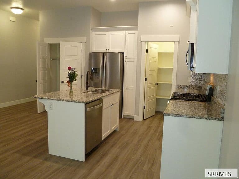 5054 Jake Ave photo 5