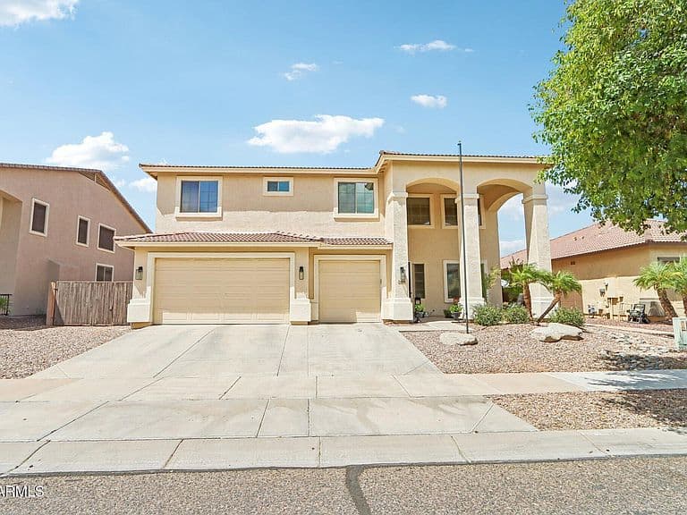 15748 W SHANGRI LA Road photo 3