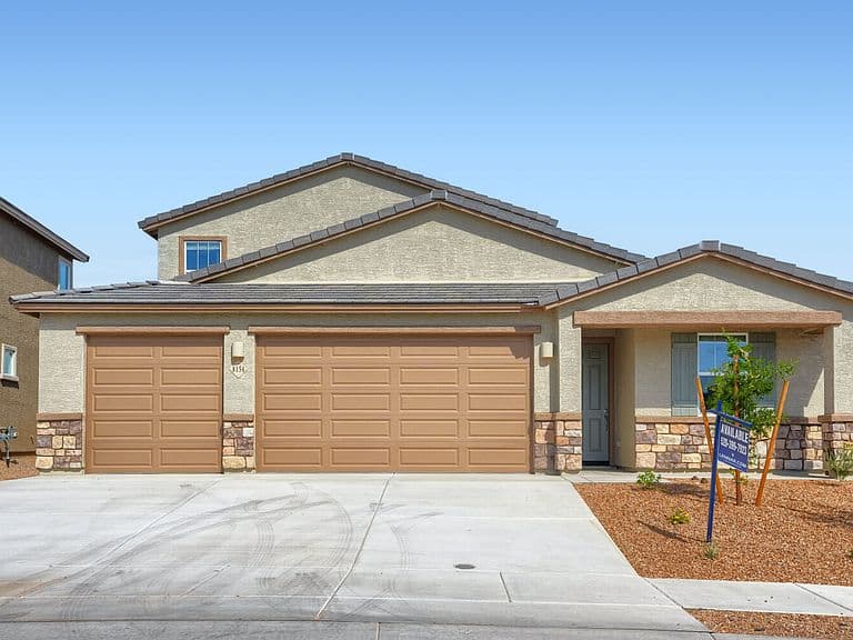 8154 S Charles Young Way photo 1