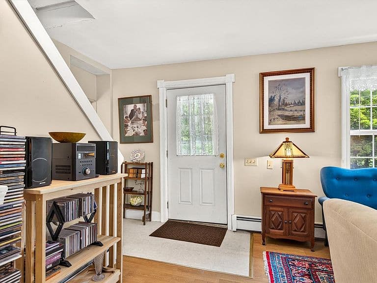 126 Shadow Lane photo 4