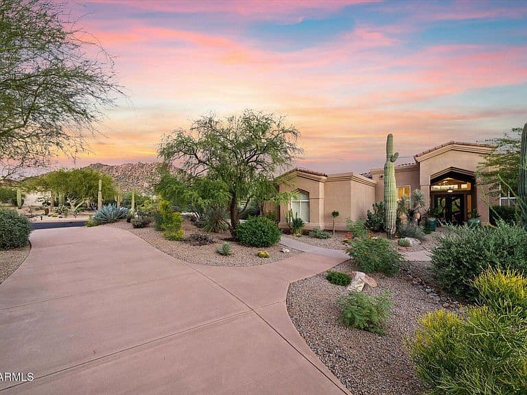10231 E Saddle Horn Trail photo 4