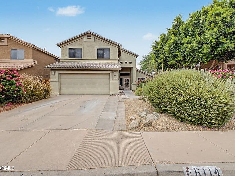 6114 E ROLAND Street photo 2